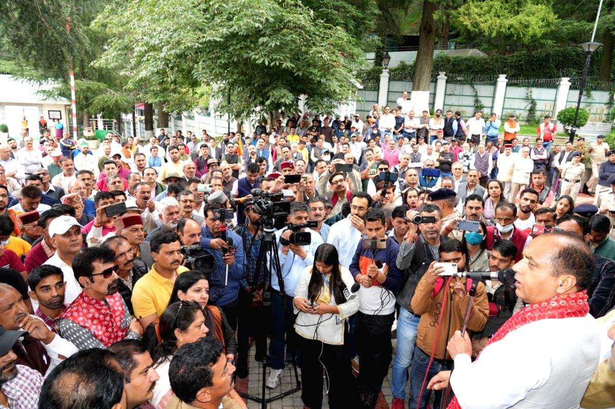 Committed to safeguard interests of horticulturists: Himachal CM - Vimarsana News