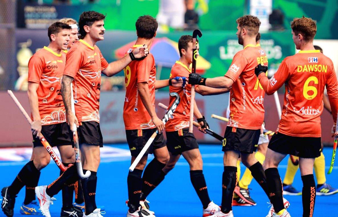 Hockey World Cup: Australia clinch quarters berth with 9-2 win over South Africa, France hold Argentina 5-5 - Vimarsana News