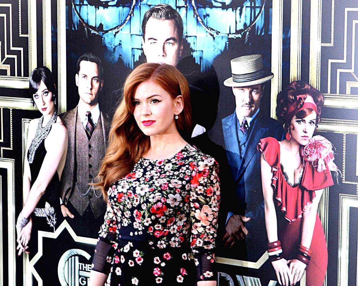 Isla Fisher says first day on set is 'always nerve racking' for her - Vimarsana News
