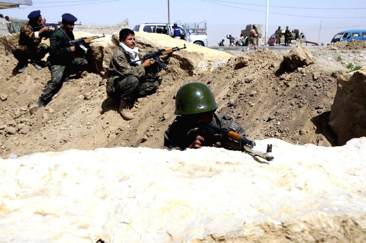 Houthis launch ballistic missile at Yemeni army positions - Vimarsana News
