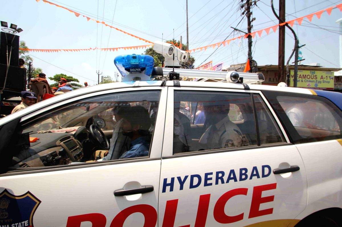 Telangana: Rs 1 cr cash seized in poll-bound Munugode - Vimarsana News