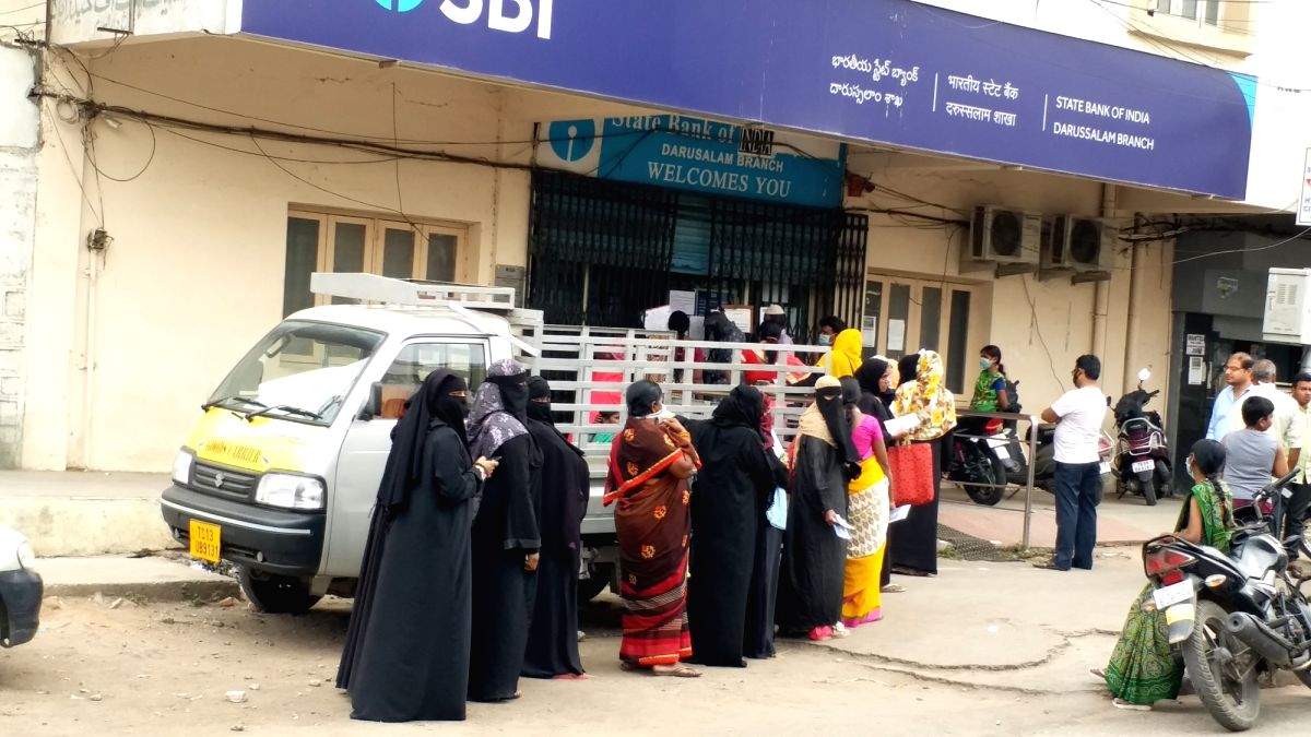 49% first-time borrowers below 30 & 71% non-metro based - Vimarsana News