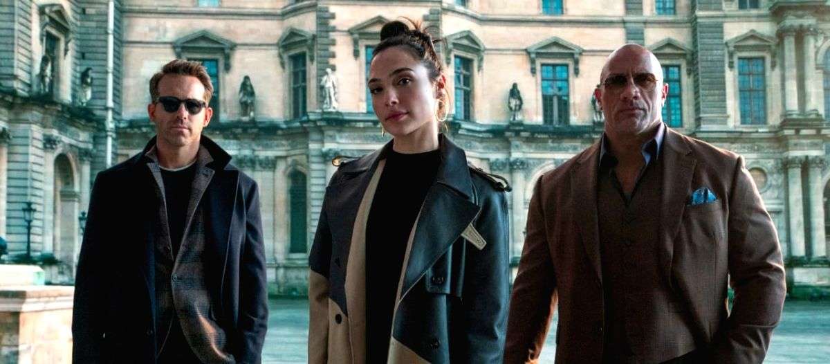 IANS Review: 'Red Notice' outshines most big-budget counterparts with its wit, style - Vimarsana News
