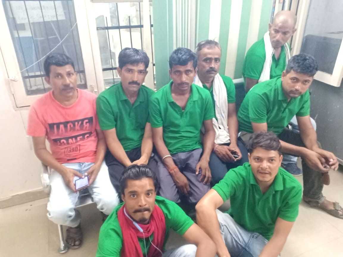 Illegal parking lot busted in Gurugram, 8 held - Vimarsana News