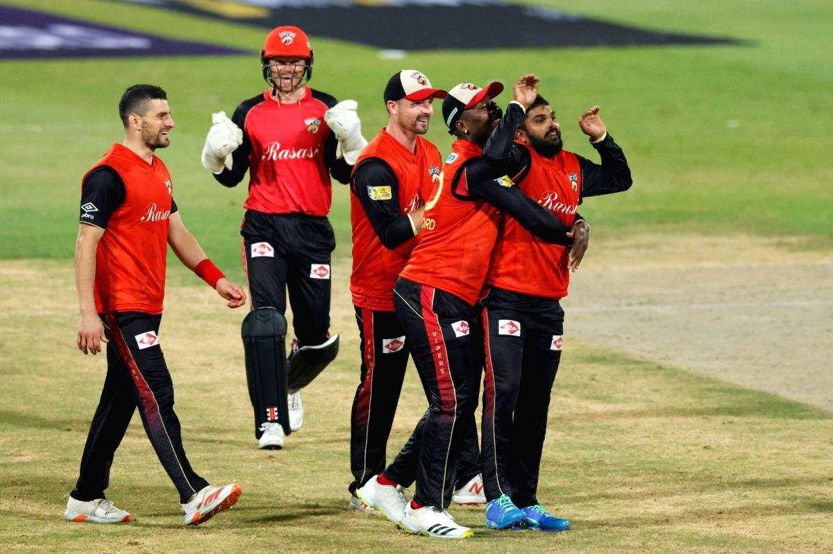 ILT20: Wanindu Hasaranga, Luke Wood bowl Desert Vipers to victory over Sharjah Warriors - Vimarsana News