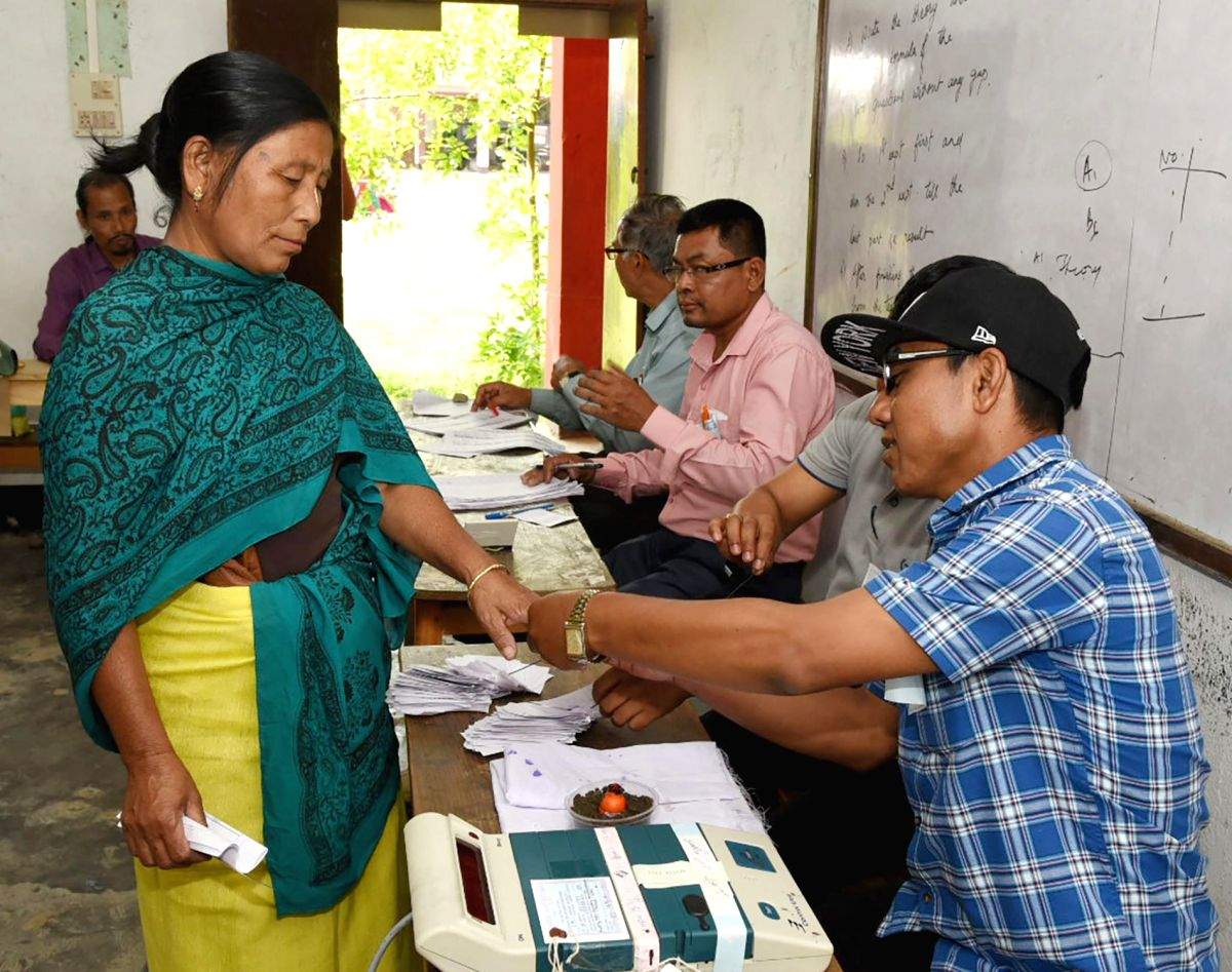 Manipur records 78.3% polling amid stray incidents - Vimarsana News