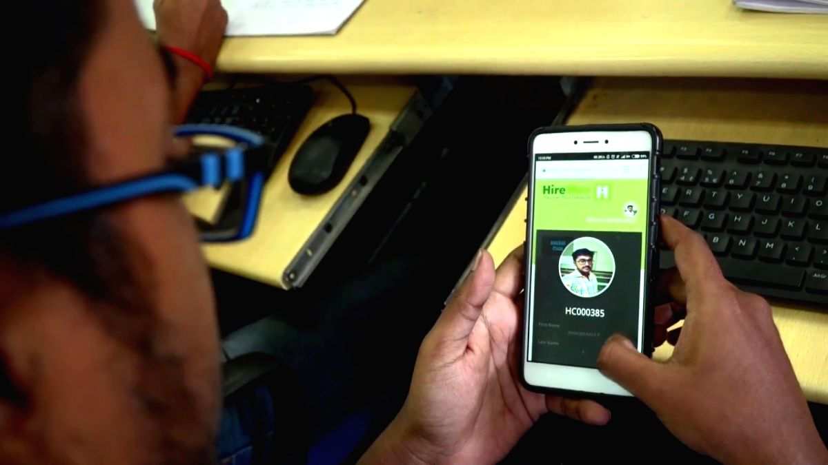 Talent acquisition startup HireMee to help Karnataka bridge skill gap - Vimarsana News