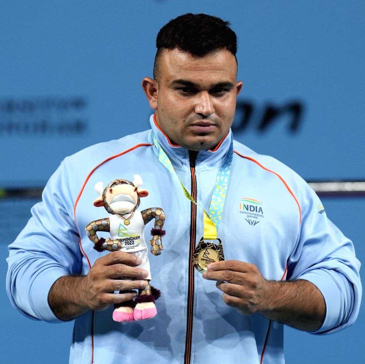 Para-powerlifter Sudhir sets Games record on way to gold in men's heavyweight - Vimarsana News