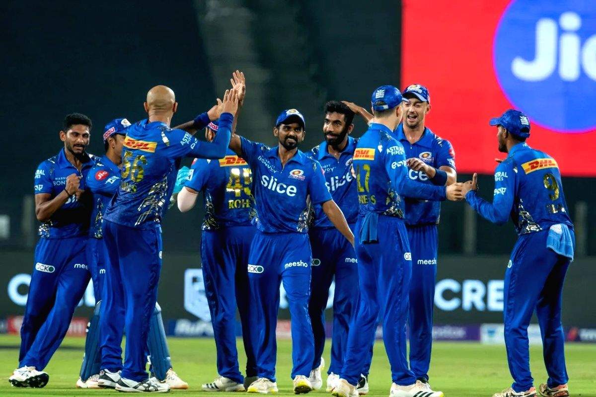 IPL 2022: At the bottom end of table, Mumbai Indians seeks turnaround - Vimarsana News