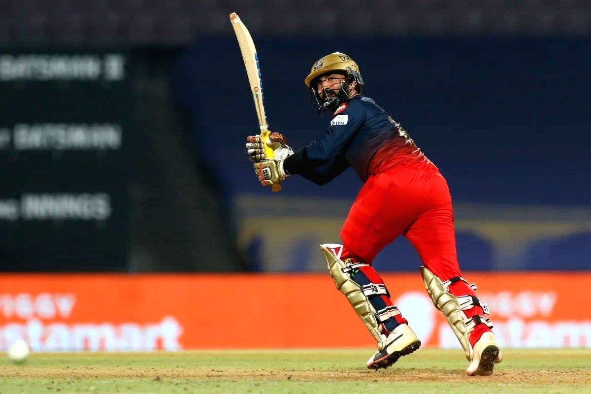 IPL 2022: Karthik reprimanded for breaching code of conduct during Eliminator - Vimarsana News