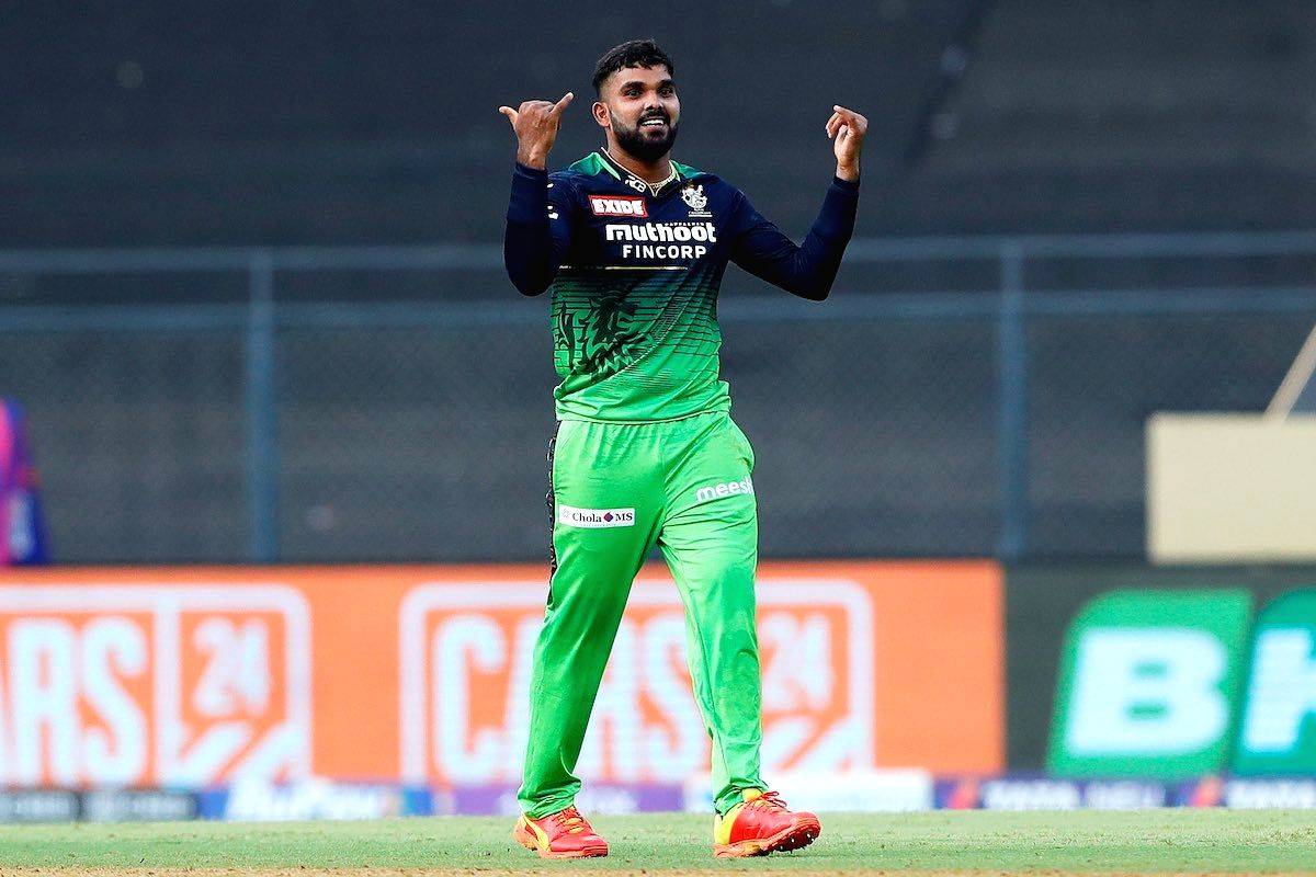 IPL 2022: From the start, Hasaranga was always getting big players out, says Mike Hesson - Vimarsana News