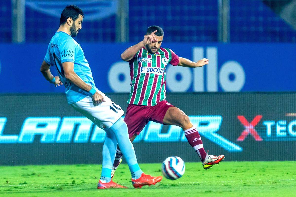 ISL 2021-22: Mumbai, ATKMB share spoils in 1-1 draw - Vimarsana News