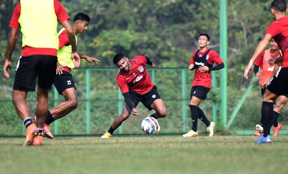 ISL 2021-22: Rejuvenated Bengaluru FC await beleaguered SC East Bengal - Vimarsana News