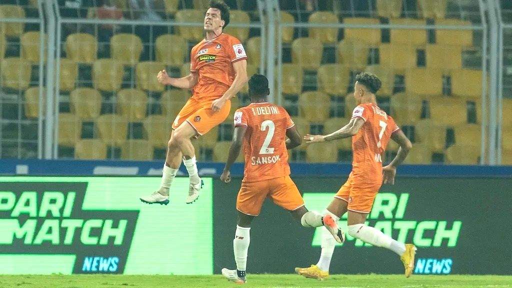 ISL 2022-23: Guarrotxena's hat-trick against East Bengal FC propels FC Goa into third place - Vimarsana News