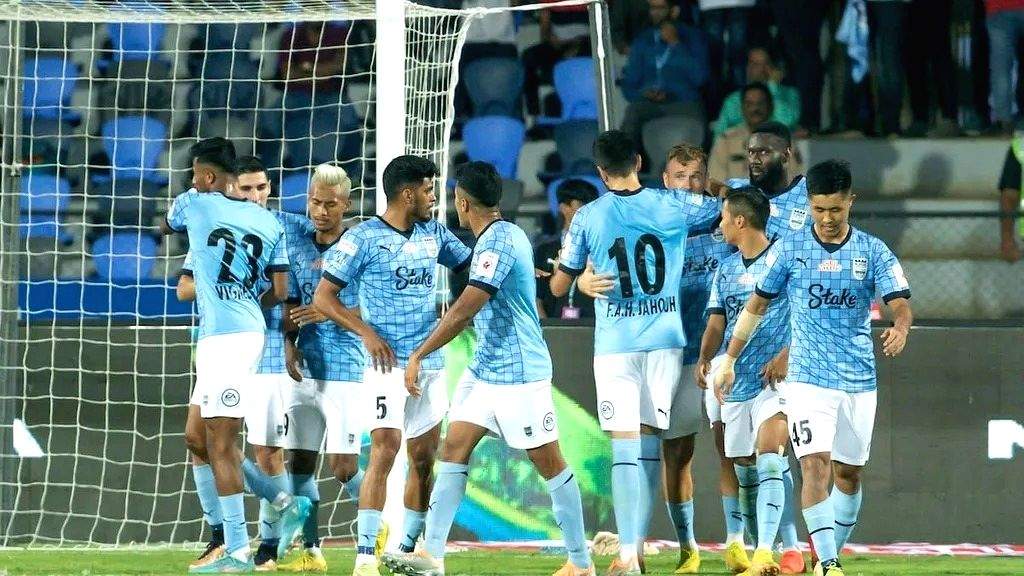 ISL 2022-23: Mumbai City beat Chennaiyin FC 2-1 - Vimarsana News