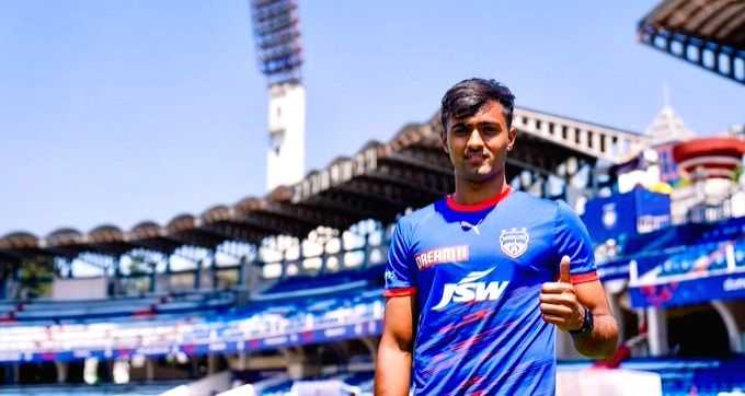 ISL: Bengaluru FC sign striker Ashish Jha on two and a half year deal - Vimarsana News