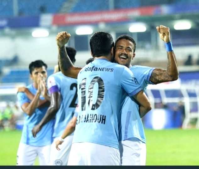 ISL: Mumbai City FC thrash Jamshedpur FC 4-2 to remain on top - Vimarsana News