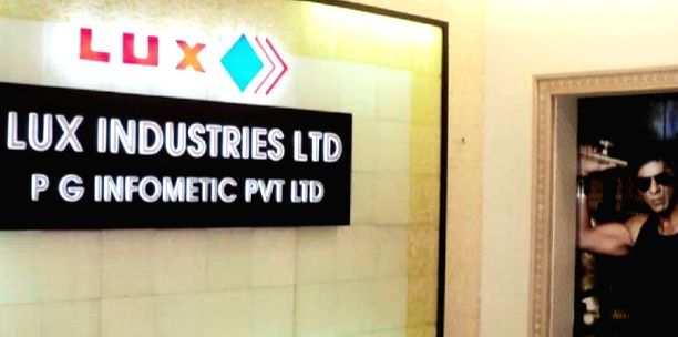 IT conducts search operations at Lux Industries in Kolkata - Vimarsana News