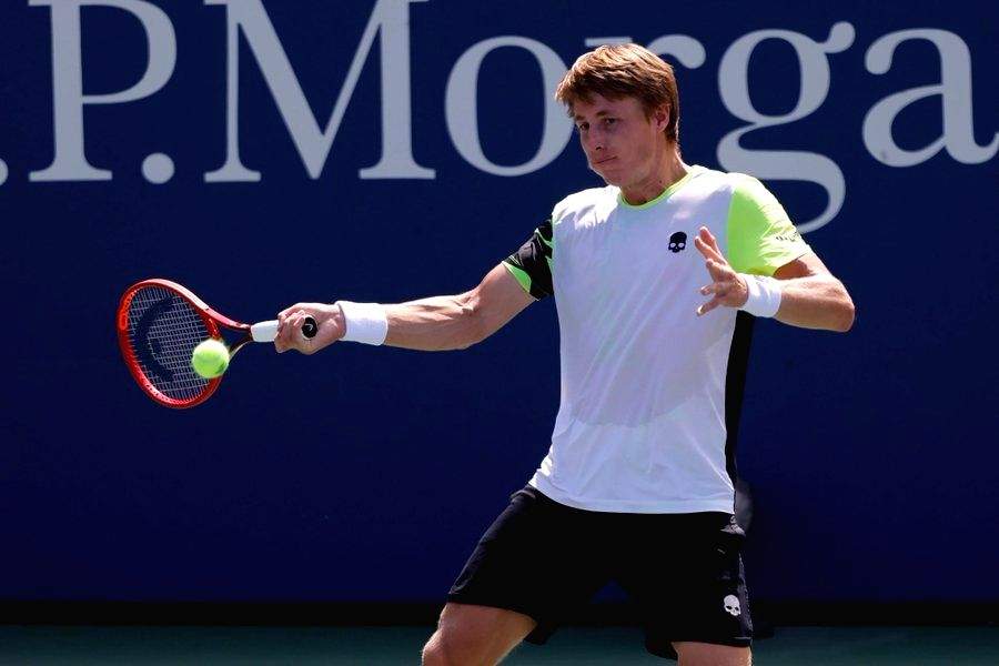 Ivashka beats Ruusuvuori, sets up second-round clash with Tsitsipas in Mallorca - Vimarsana News