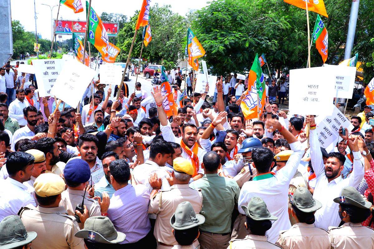 Rajasthan polls: BJP's first list exposes factionalism, disappointed contenders break into tears, vow protest - Vimarsana News