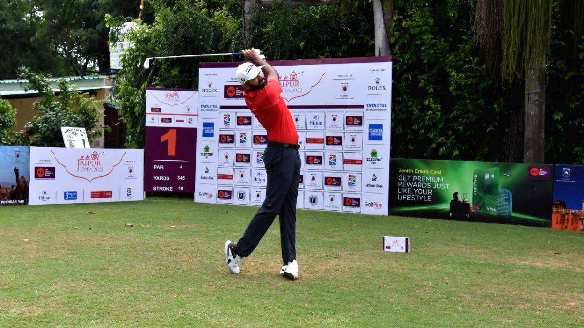 Jaipur Open 2022: Chandigarh's Abhijit Singh Chadha seizes round one lead - Vimarsana News
