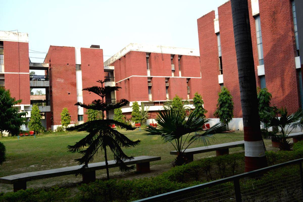 JNMC treats 2 black fungus patients with non-evasive surgery - Vimarsana News