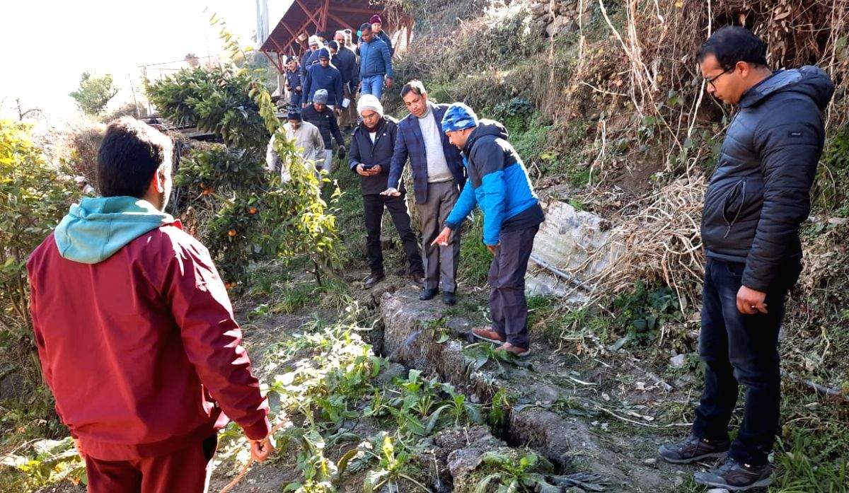 Experts blame Joshimath disaster to rampant infrastructure development - Vimarsana News