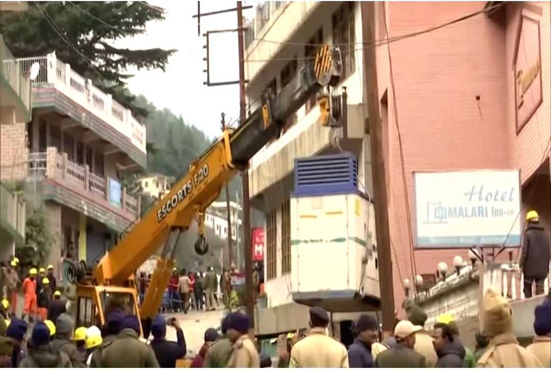 Joshimath crisis: Demolition of unsafe houses, two hotels begin - Vimarsana News
