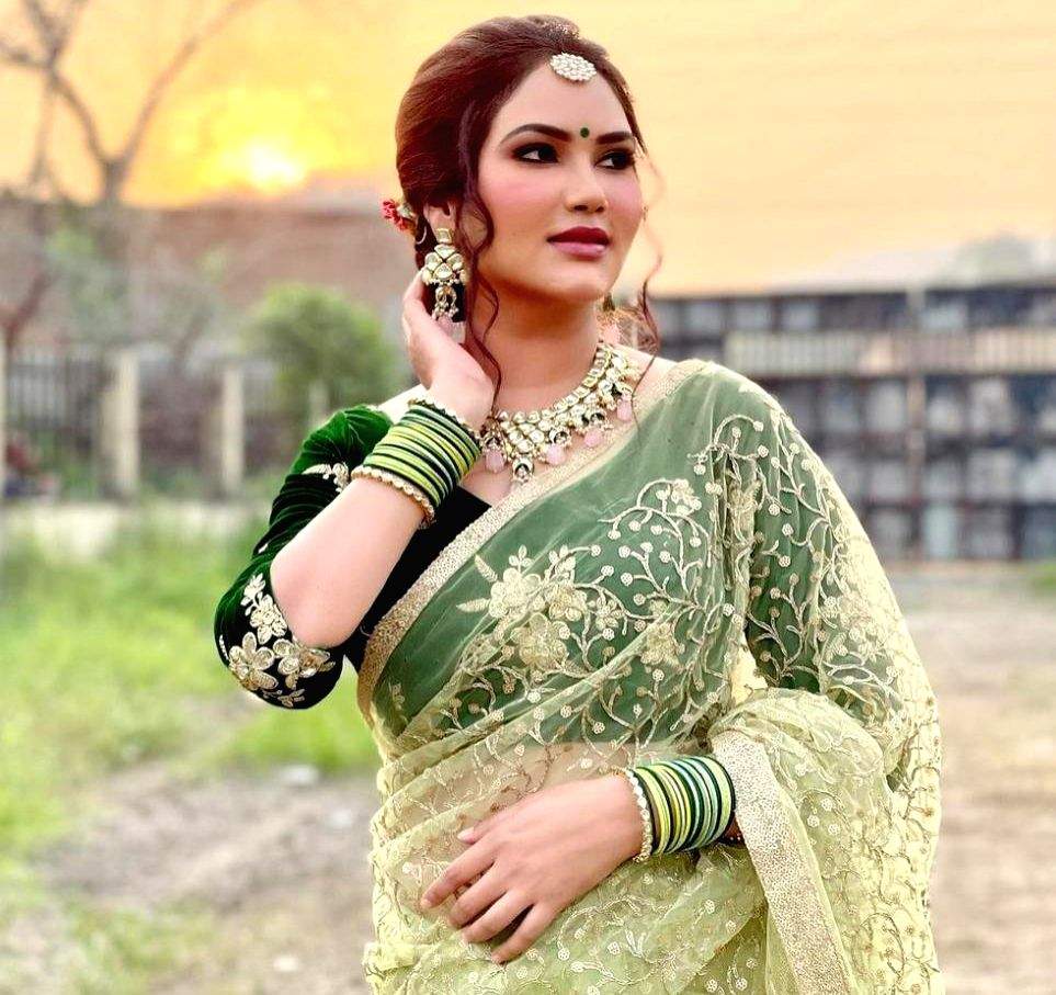 From poha to Indori khopra patties, Kamna Pathak relishes 56 native delicacies - Vimarsana News