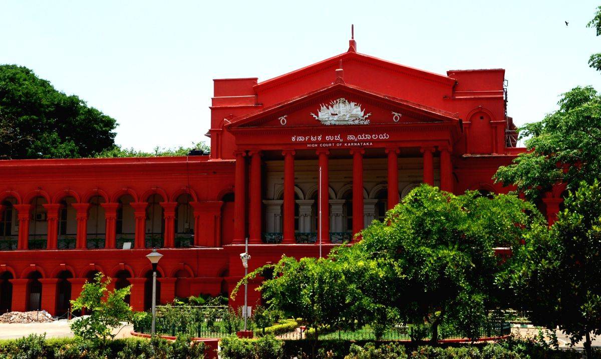 Hijab issue: Karnataka HC concludes hearing, reserves verdict - Vimarsana News