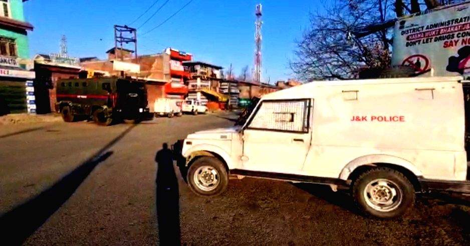 Did arrested J&K cop tamper with evidence in terror related investigation? - Vimarsana News