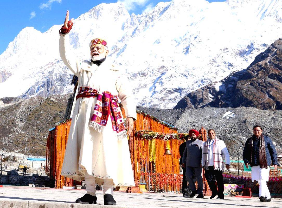 Modi keeps his word, dons traditional Himachali attire - Vimarsana News