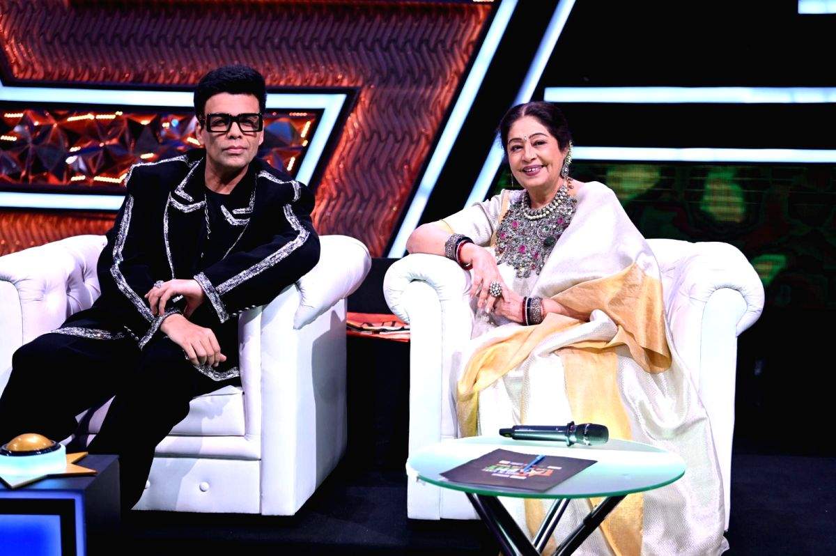 KJo pays tribute to father Yash Johar: 'I feel that he is my God' - Vimarsana News