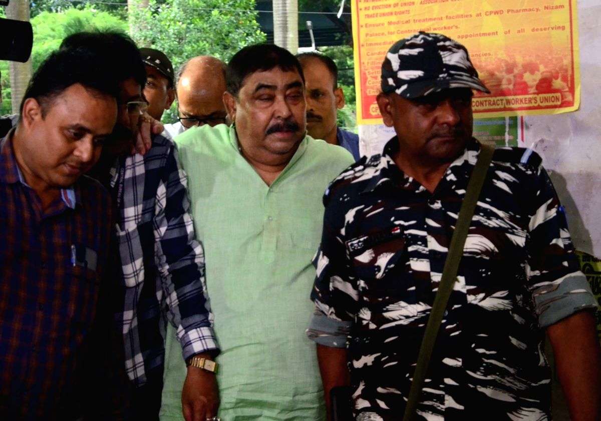 With Anubrata Mondal in jail, infighting in Trinamool on peak in Birbhum - Vimarsana News