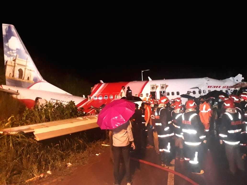 Kozhikode plane crash pilot's wife: I just wish my hero returned - Vimarsana News