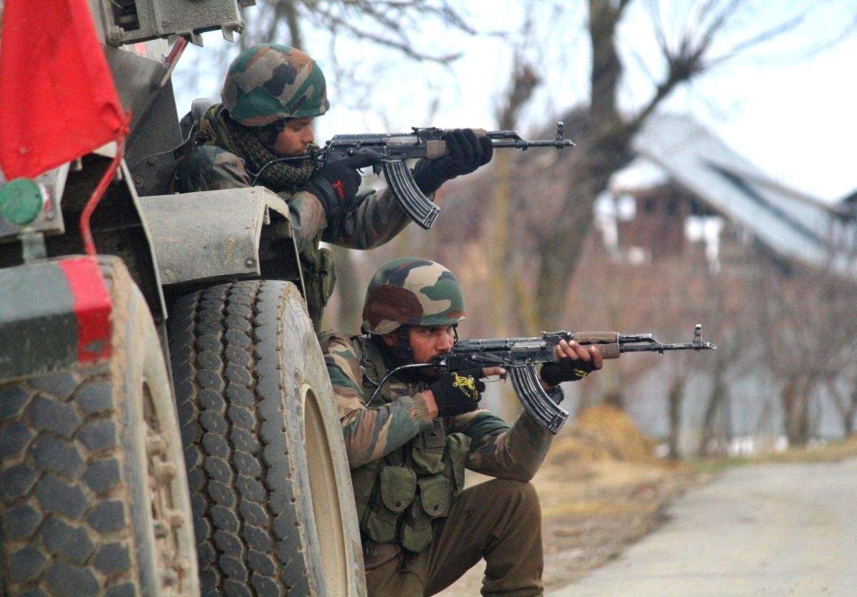 Two soldiers killed in gunfight with terrorists in J&K's Rajouri (Ld) - Vimarsana News