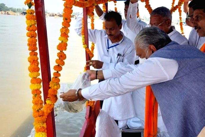 Lakhs of fingerlings ranched as 'River Ranching' programme launched in 5 states - Vimarsana News