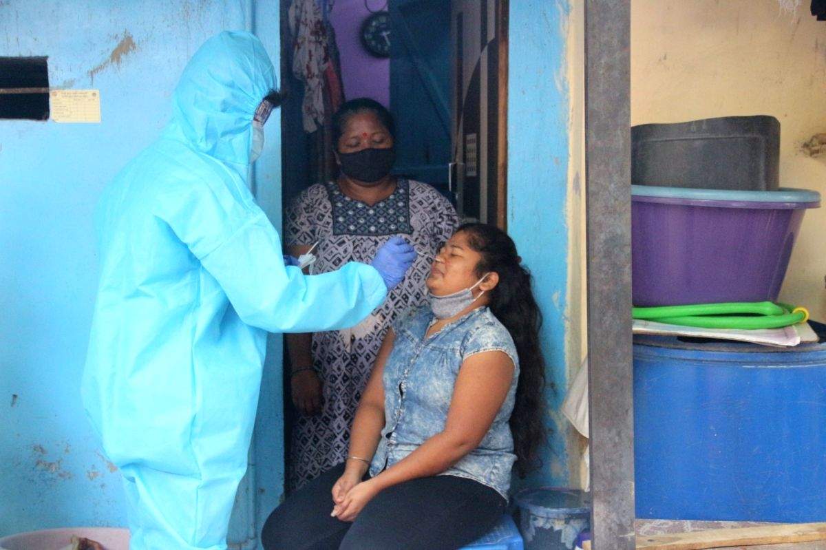 Covid cases zoom past 26K in Maha, 144 Omicron infectees - Vimarsana News
