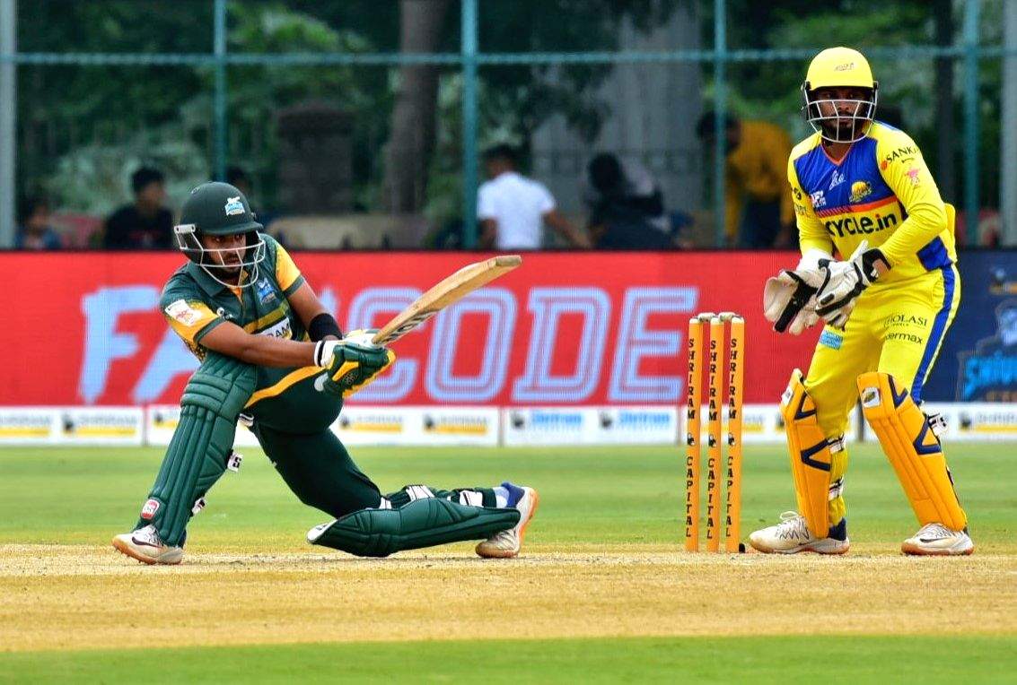 Maharaja Trophy: Sharath, Gowtham help Shivamogga Strikers beat Mysuru Warriors by 13 runs - Vimarsana News