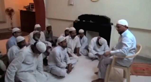 Man alleges UP IAS officer lured him to convert to Islam - Vimarsana News
