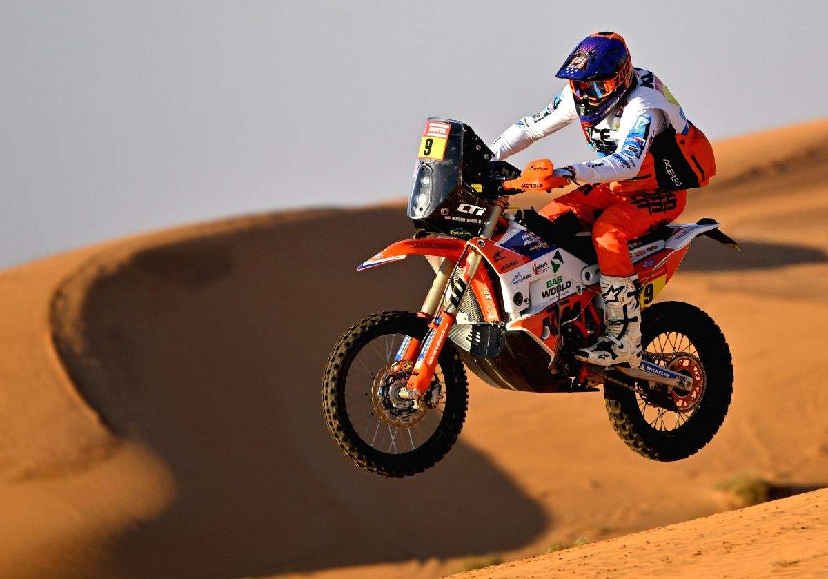 Dakar Rally: Top contenders in close chase in overall standings after eight stages - Vimarsana News