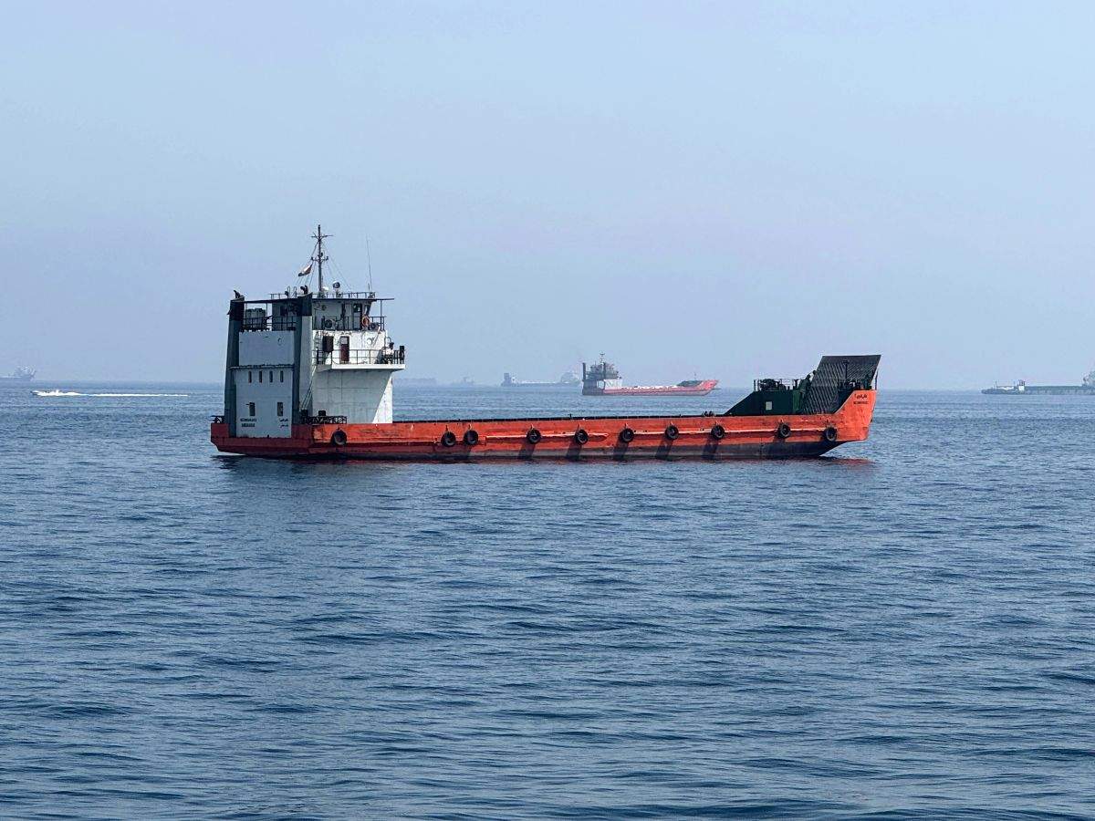 Trump calls Strait of Hormuz US territory