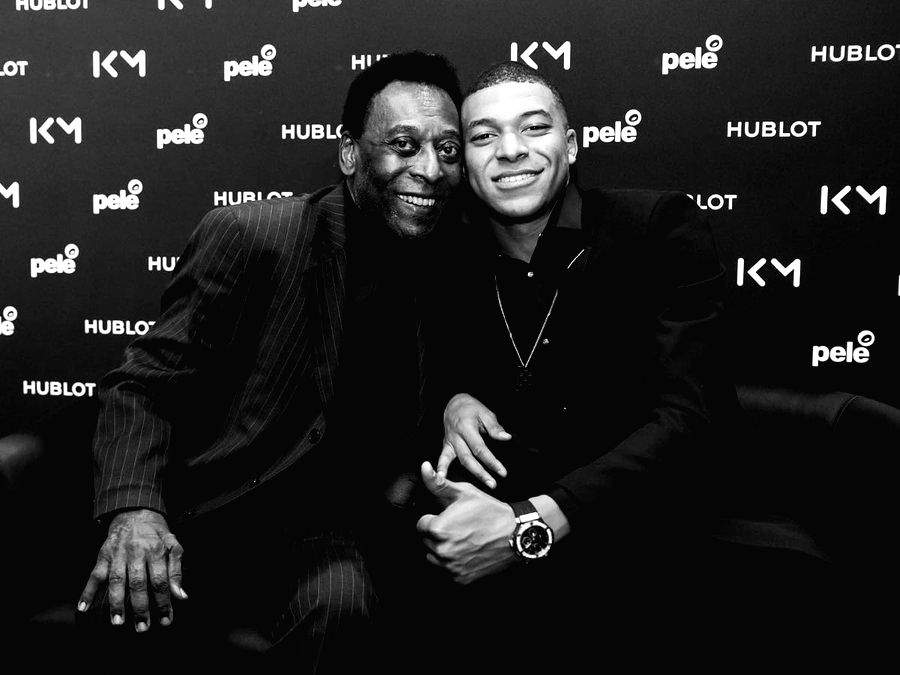 'Mere goodbye not enough', says CR7; 'RIP KING', tweets Mbappe - Vimarsana News