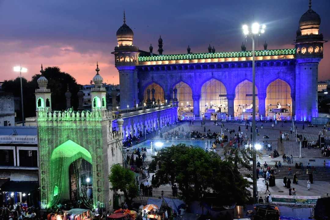 Gaiety marks Eid Milad-un-Nabi in Hyderabad - Vimarsana News