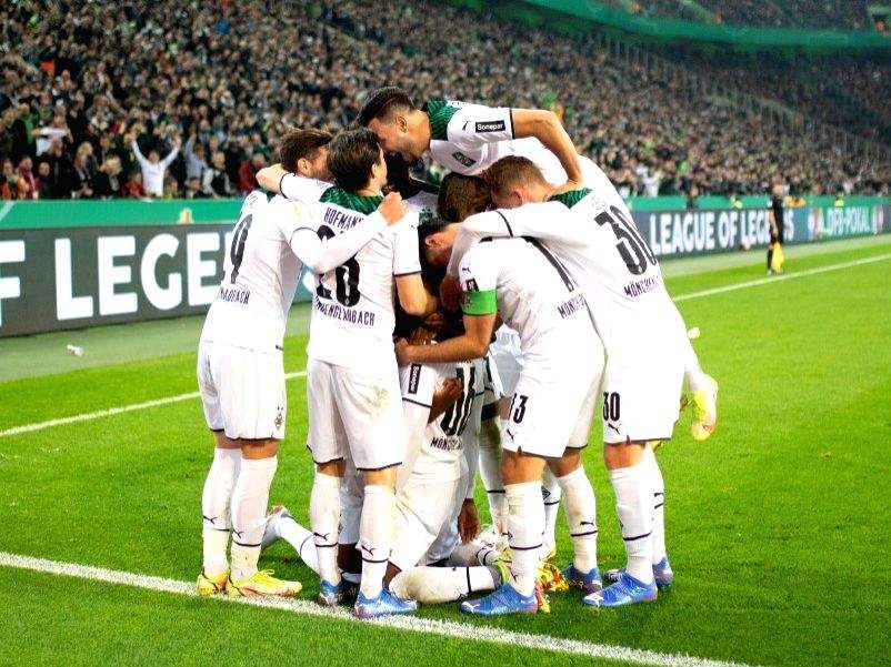 Monchengladbach stun Bayern to enter German Cup last 16 - Vimarsana News