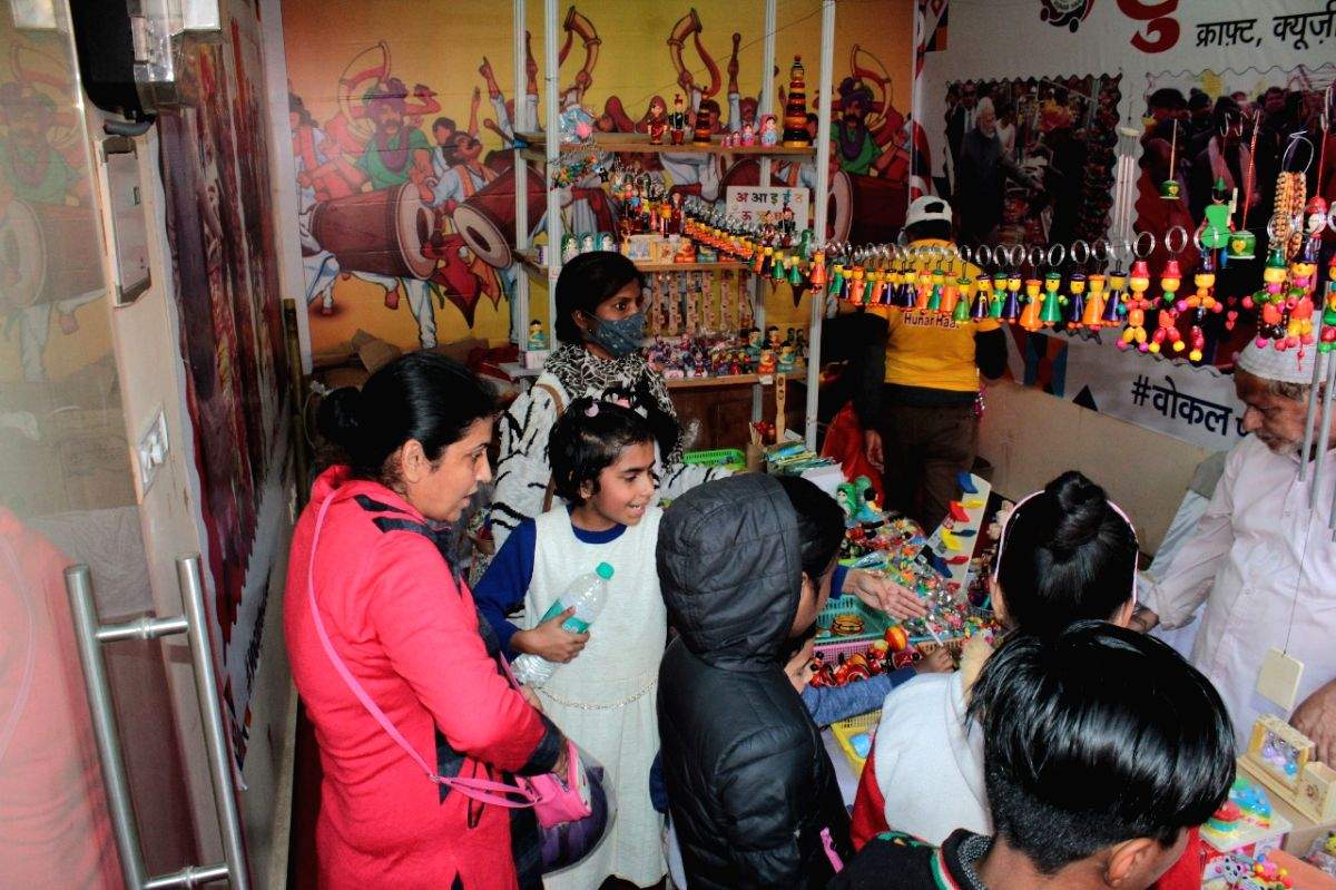 More than 29 lakh people visited 'Hunar Haat' in Lucknow - Vimarsana News