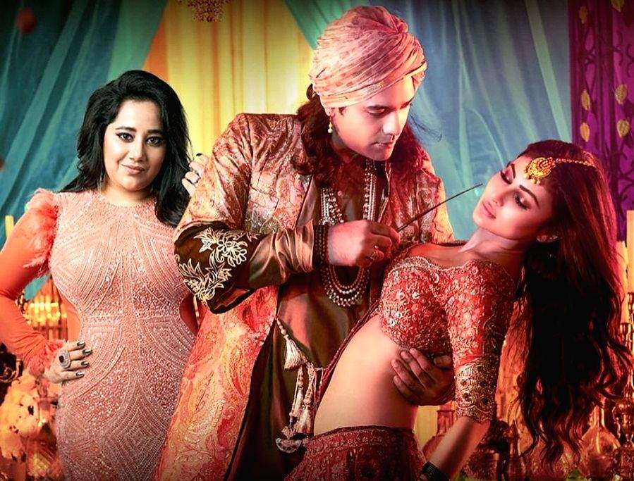 Mouni Roy teams up with Jubin Nautiyal, Payal Dev for Bengali influenced track 'Dotara' - Vimarsana News