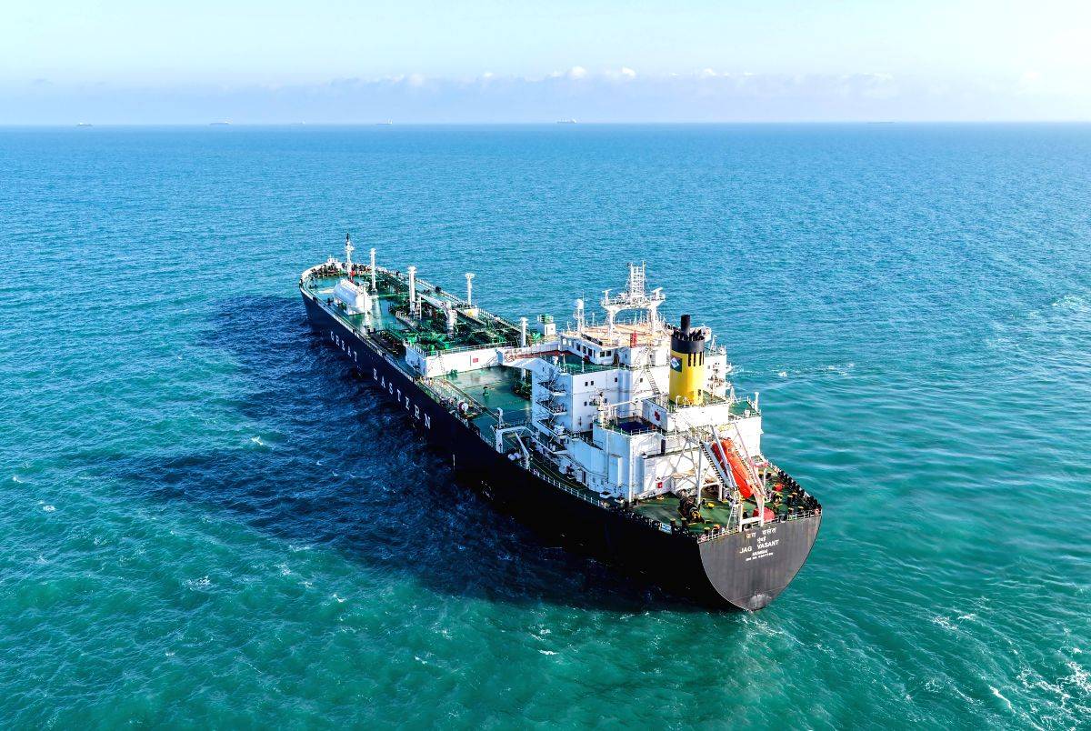 Naval Mine Exploding Oil tanker explodes after striking naval mine in Strait of Hormuz: Report