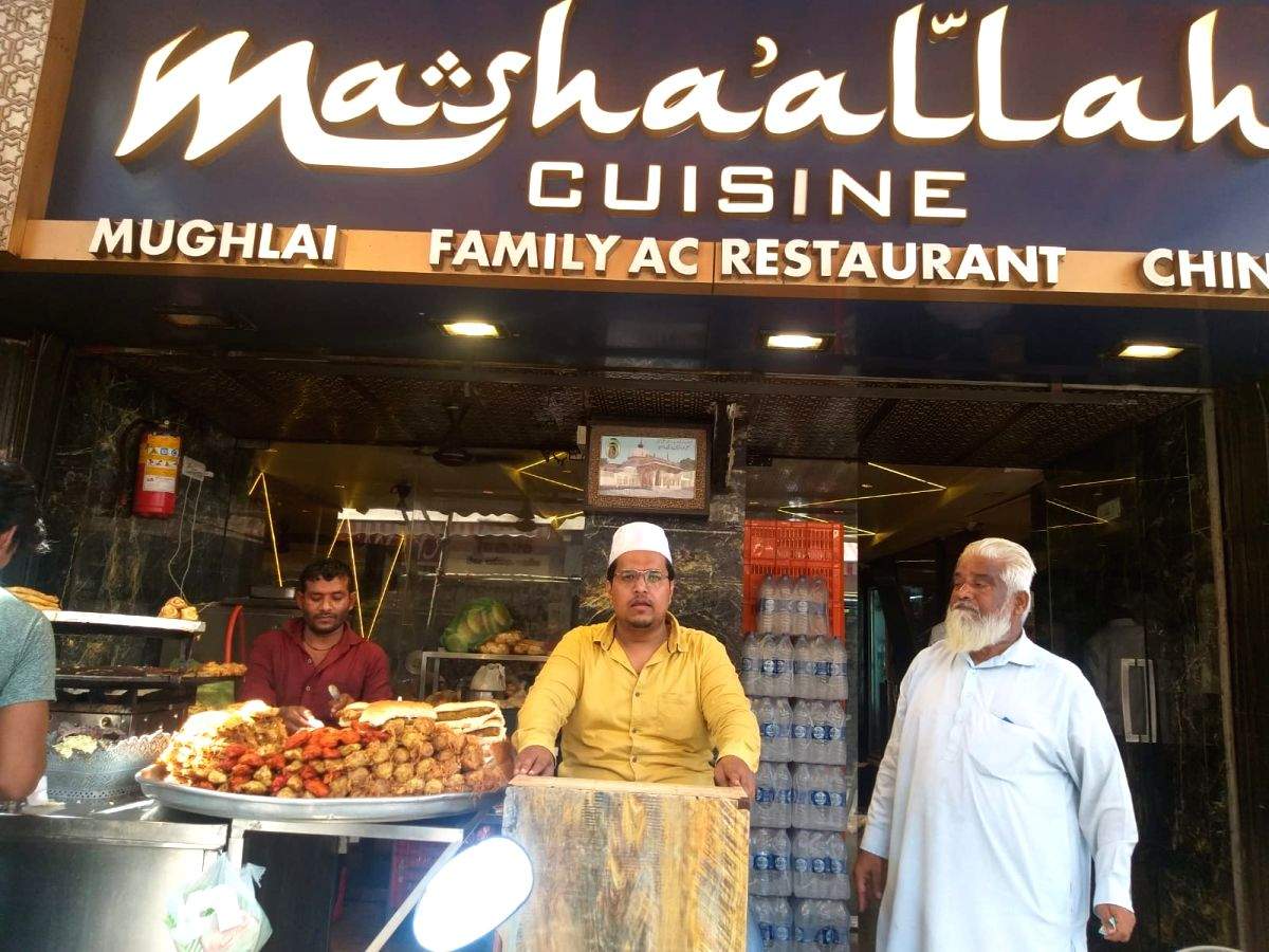 After two years, Mumbai's Ramzan Bazar to roll out red carpet, serve goodies to foodies! - Vimarsana News