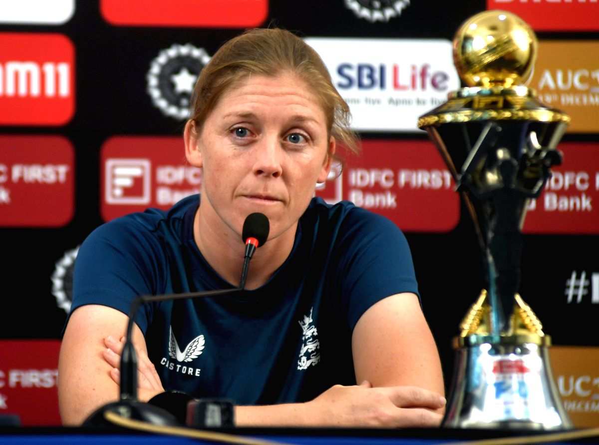 Shreyanka bowled really well; we didn't quite apply ourselves well enough: Heather Knight - Vimarsana News